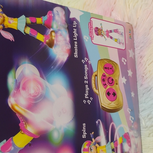 Jakks | Toys | New Rock N Roller Skate Rc Rainbow Riley Lights Up Spins ...